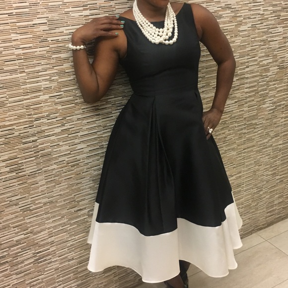 Cocktail or Formal Dress - Picture 3 of 4